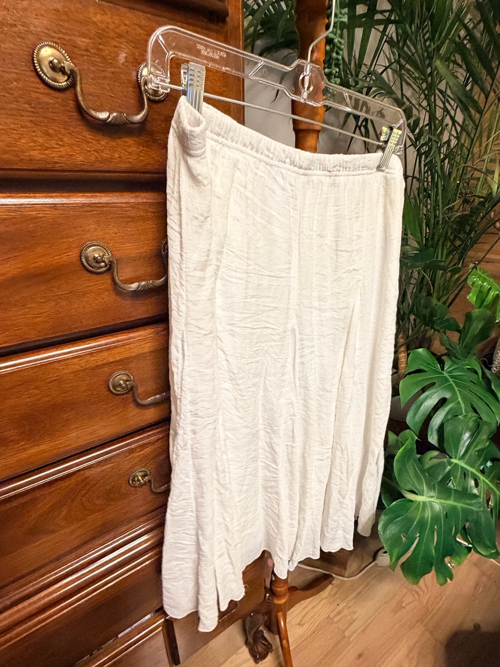 Roz and Ali Boho White A line Midi Skirt - 1x